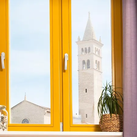 Artistic Luxury Flat With Colosseum View Apartment