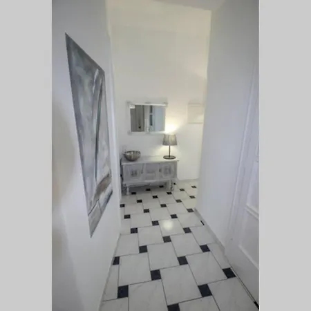 아파트 Artistic Luxury Flat With Colosseum View 풀라
